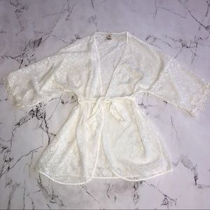In Bloom by Jonquil Robe Off White / White Size XL